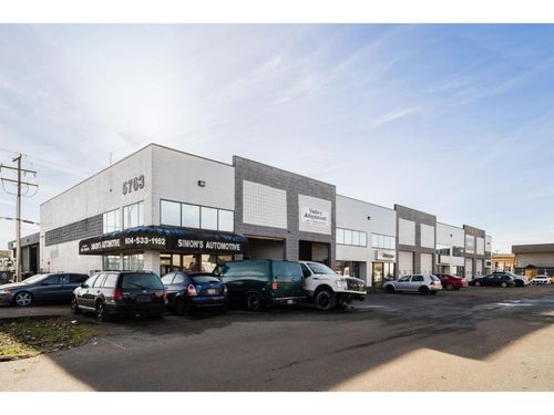 5763 198 St, Langley, BC, V3A1G5 | Card Image