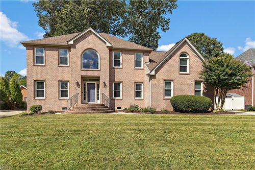 812 Brookside Arch, Chesapeake, VA, 23322 | Card Image