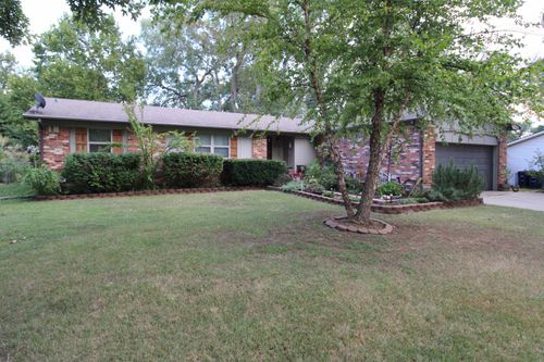 219 Warren Rd, El Dorado, KS, 67042-4243 | Card Image