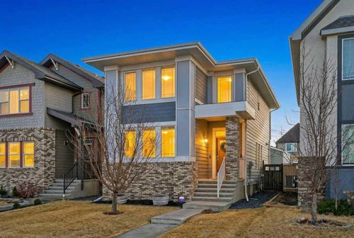 32 Marquis Green Se, Calgary, AB, T3M1X7 | Card Image