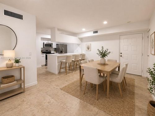 5-307-450 S Park Rd, Hollywood, FL, 33021-8741 | Card Image