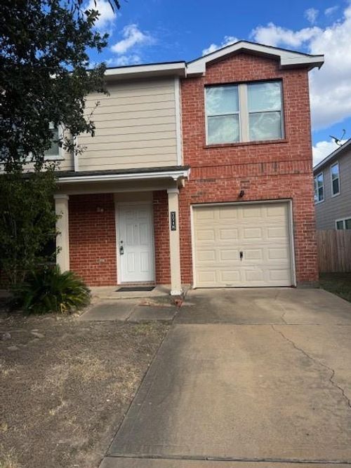 7718 Galleon Field Ln, Cypress, TX, 77433-5847 | Card Image