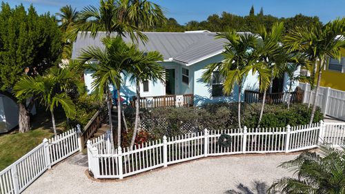 29115 Rose Dr, Big Pine Key, FL, 33043-6004 | Card Image