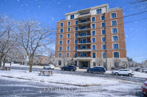403-327 Breezehill Ave S, Ottawa, ON, K1Y1R6 | Card Image