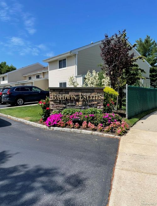 apt-504-2355 Pershing Blvd, Baldwin, NY, 11510-3059 | Card Image
