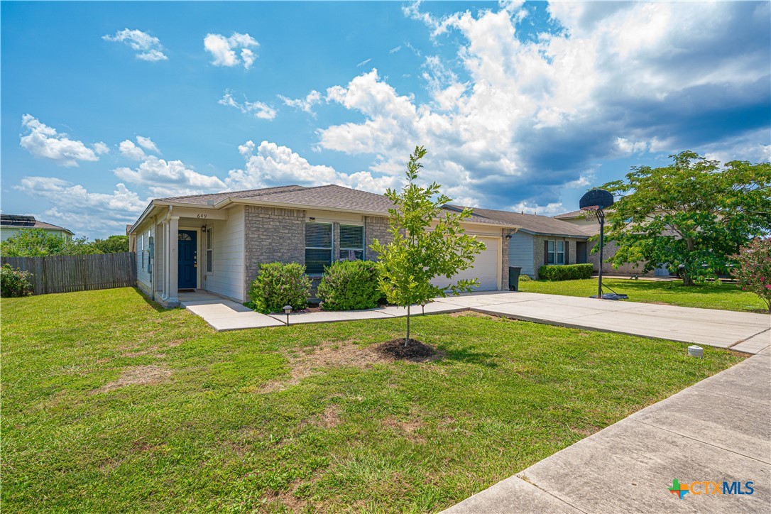 Crosspoint Dr, New Braunfels, TX 78130