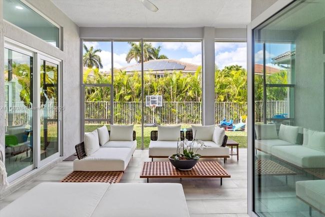 3847 Crestwood Cir, House other with 4 bedrooms, 4 bathrooms and null parking in Weston FL | Image 23