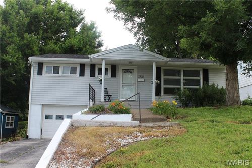 3302 Marsh Avenue, Hannibal, MO, 63401 | Card Image