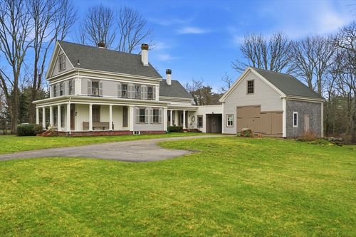 194 Center Street, Yarmouth, MA, 02675 | Card Image