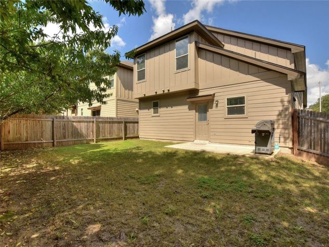 Another view of the back yard | Image 25