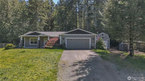 9818 138th Ave Nw, Gig Harbor, WA, 98329-5877 | Card Image
