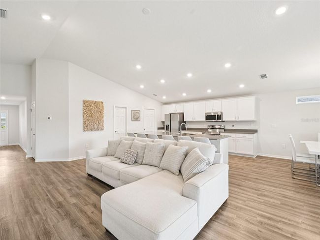 6528 166 Th Pl E, House other with 3 bedrooms, 2 bathrooms and null parking in PARRISH FL | Image 9