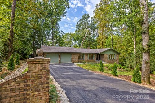 10 Westfield Rd, Fletcher, NC, 28732-9667 | Card Image