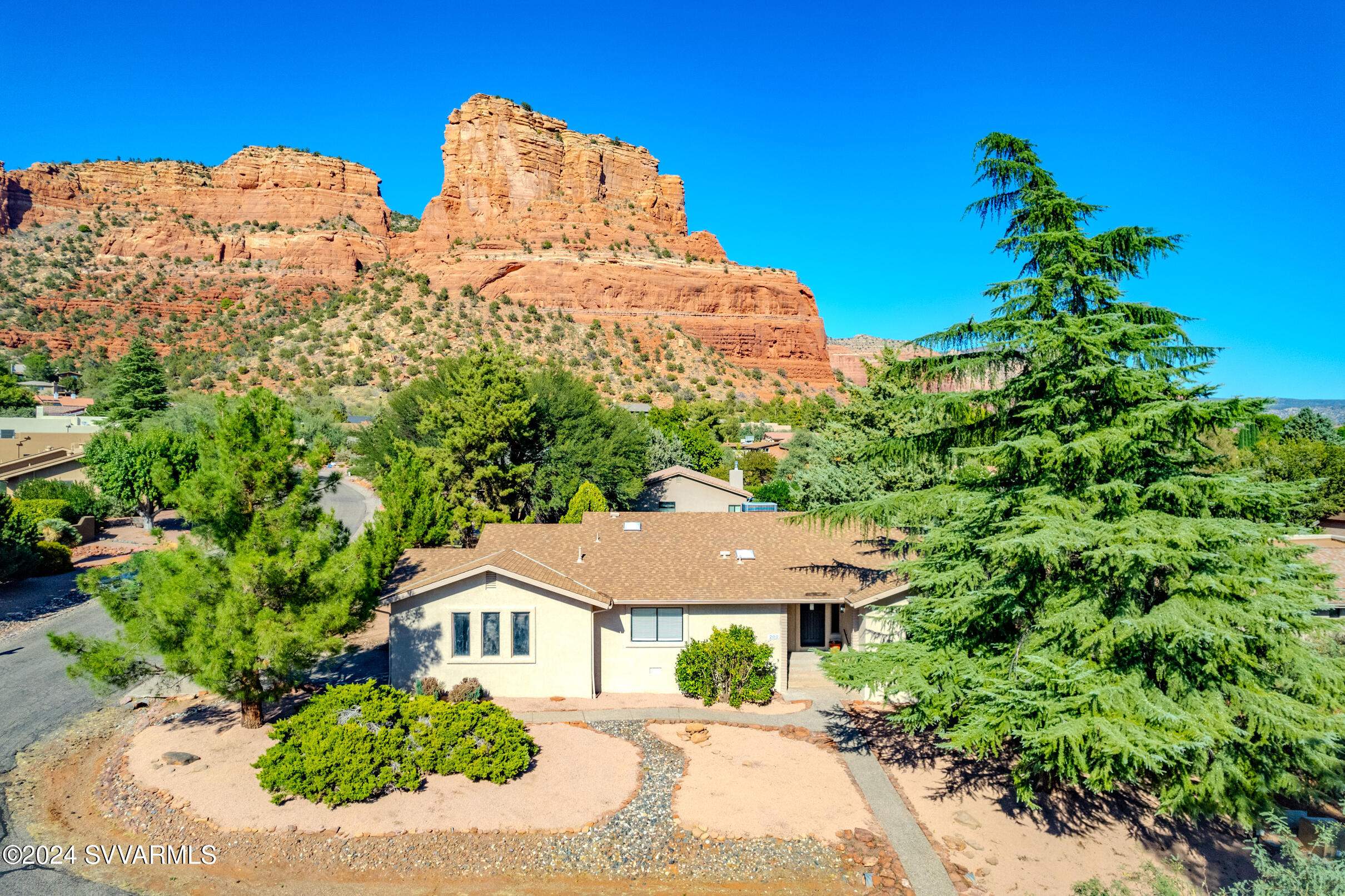 200 Cathedral Rock Drive, For Sale in Sedona Zoocasa