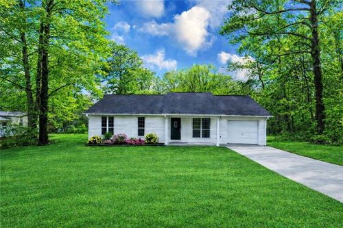 43 Surrey Ct, Hiram, GA, 30141-2019 | Card Image