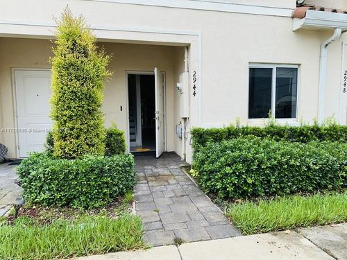 2944 Nw 180th St, Miami Gardens, FL, 33056-3483 | Card Image