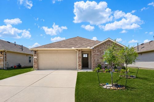 307 Abbey Ln, Lockhart, TX, 78644-3680 | Card Image
