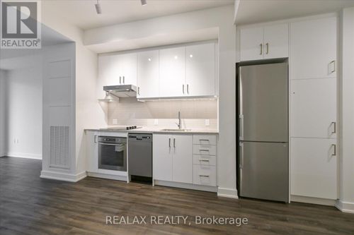810-9 Tecumseth St, Toronto, ON, M5V0S5 | Card Image