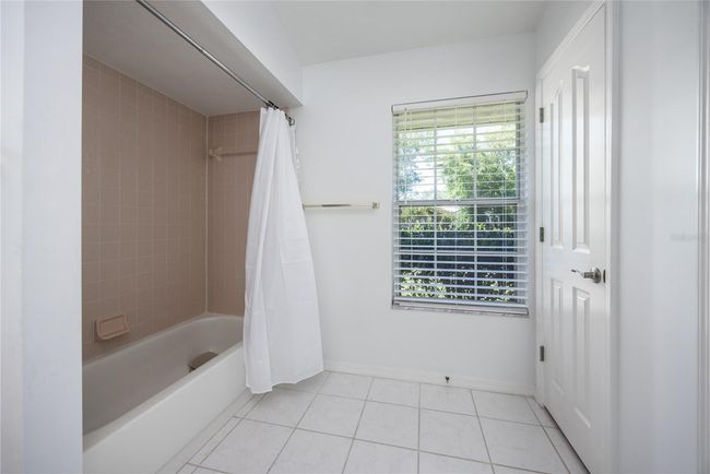 3653 Nw 67 Th Ave, House other with 3 bedrooms, 2 bathrooms and null parking in Gainesville FL | Image 27