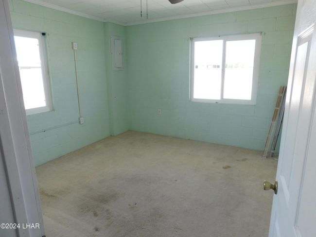 Extra room with possibilities | Image 41