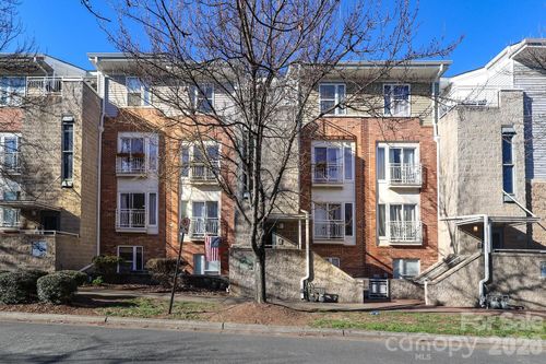 518 Donatello Ave, Charlotte, NC, 28205-4555 | Card Image