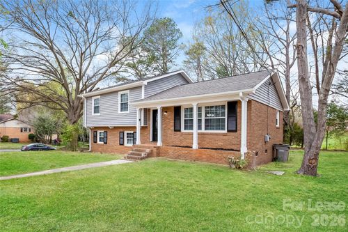 1700 Dixon Rd, Gastonia, NC, 28054-5771 | Card Image