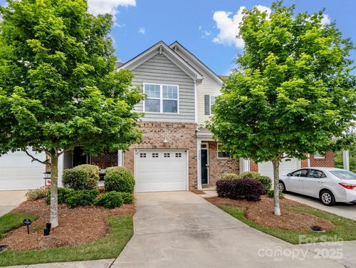 3306 Yarmouth Ln, Gastonia, NC, 28056-7876 | Card Image