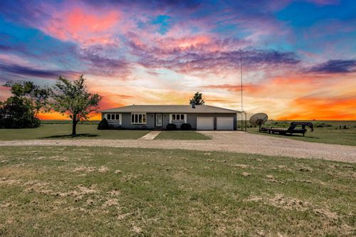 1057 Ne 20 Rd, Freeport, KS, 67049-9115 | Card Image