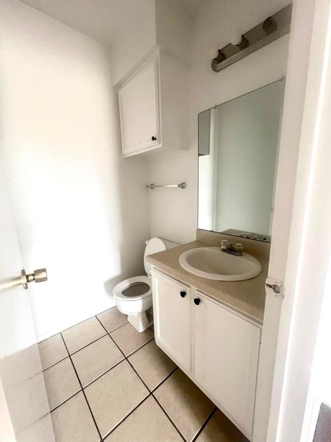 802 Matthew St, Townhouse with 2 bedrooms, 2 bathrooms and null parking in Sundown TX | Image 7