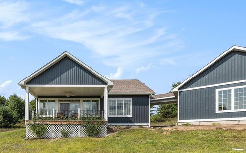 12442 Stallman Rd, Rapid City, MI, 49676-8621 | Card Image