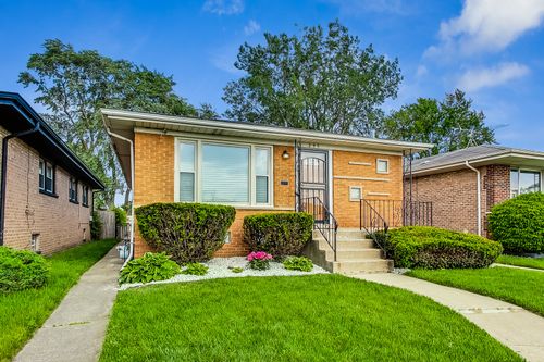 295 Prairie Ave, Calumet City, IL, 60409-1710 | Card Image
