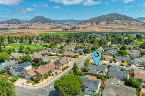 1097 San Adriano St, San Luis Obispo, CA, 93405-6112 | Card Image