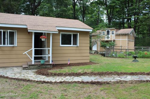 108 Hughes Dr, Greentown, PA, 18426-4837 | Card Image