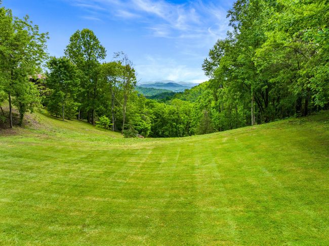 2414 Walnut Cove Way, House other with 4 bedrooms, 6 bathrooms and null parking in Sevierville TN | Image 56