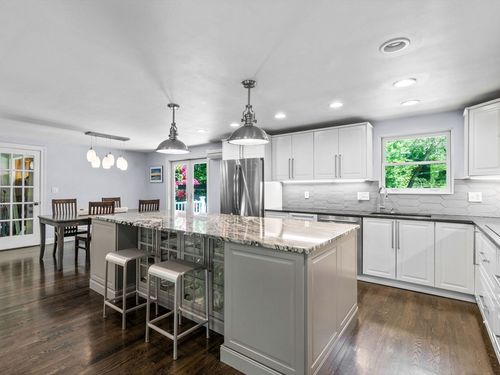 8 Karen Pines St, Dedham, MA, 02026-5812 | Card Image