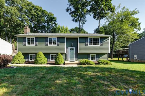9402 Emmett Rd, Glen Allen, VA, 23060-3406 | Card Image
