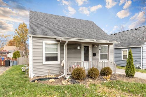 522 E Beechwold Blvd, Columbus, OH, 43214-1804 | Card Image