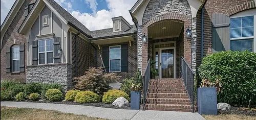 6664 Edgemore Dr, College Grove, TN, 37046-1414 | Card Image