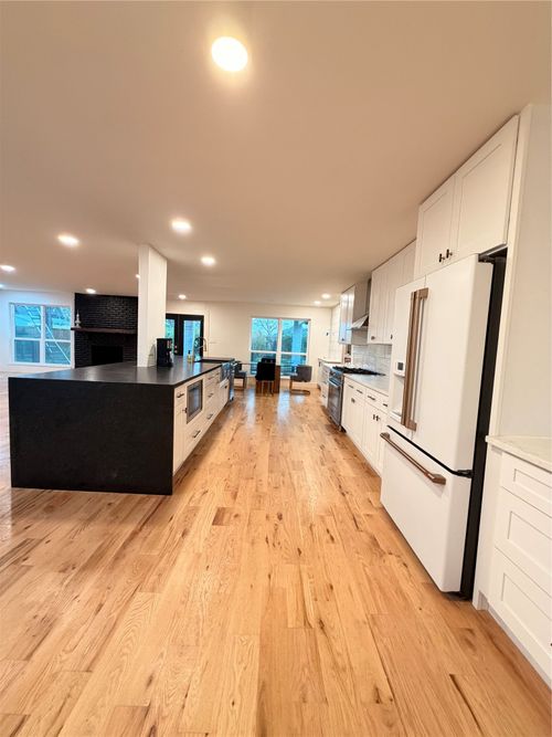 7806 Rolling Acres Dr, Dallas, TX, 75248-5617 | Card Image