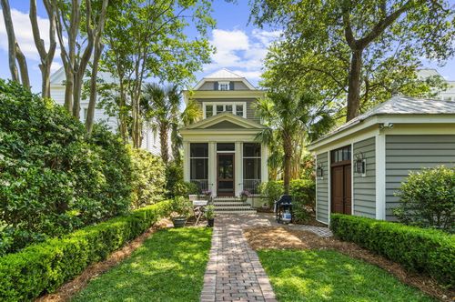 127 Ionsborough St, Mount Pleasant, SC, 29464-6691 | Card Image