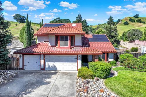 573 Rambleton Drive, Vacaville, CA, 95688 | Card Image