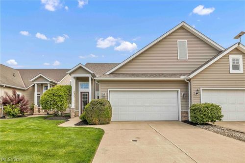 147 Granger Dr, Lagrange, OH, 44050-8917 | Card Image