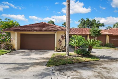 15-5059 Jamaica Cir, ORLANDO, FL, 32808-1726 | Card Image