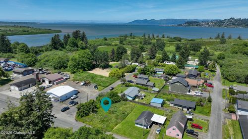 92379 Carnegie Road, Astoria, OR, 97103 | Card Image