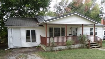 507 W Adams Street, House other with 3 bedrooms, 2 bathrooms and null parking in Butler MO | Image 2