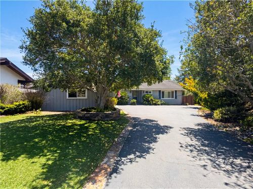 5259 Hillcrest Dr, Cambria, CA, 93428-2911 | Card Image