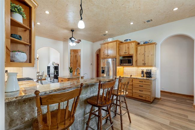 712 S Sugartree Dr, House other with 3 bedrooms, 2 bathrooms and null parking in Lipan TX | Image 16