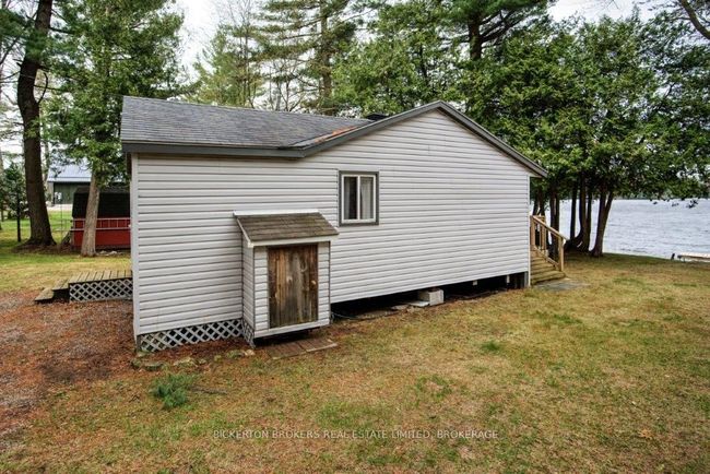 108 Lb 7 A N/A E, House other with 2 bedrooms, 1 bathrooms and 4 parking in Rideau Lakes ON | Image 11