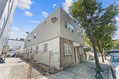 914-16 New York Ave, Home with 0 bedrooms, 2 bathrooms and null parking in Union City NJ | Image 2