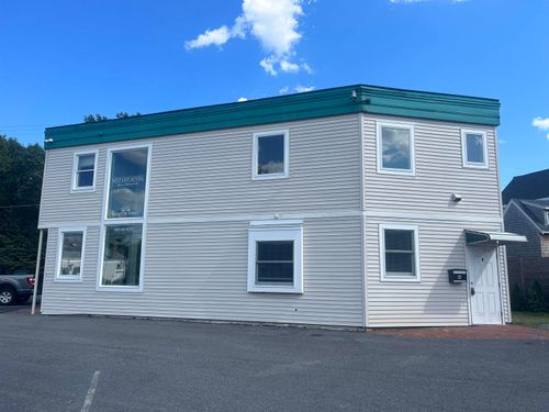 1000 Islington St, Portsmouth, NH, 03801-4224 | Card Image